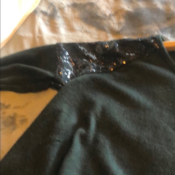 Sweater - Picture 3 of 4